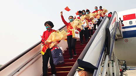 用北京之車 接北京英雄 | 北汽車隊迎接北京市援鄂醫(yī)療隊凱旋