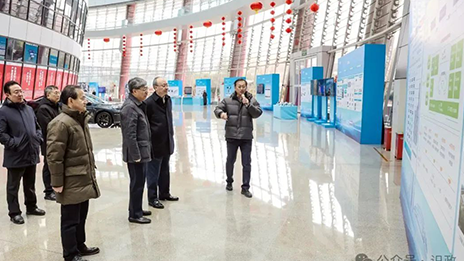 市委書記尹力、市長殷勇來到北汽，圍繞一季度“開門紅”調(diào)研新能源智能汽車產(chǎn)業(yè)發(fā)展